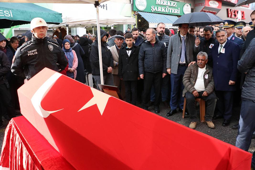 Şehitlere son veda - Resim: 5